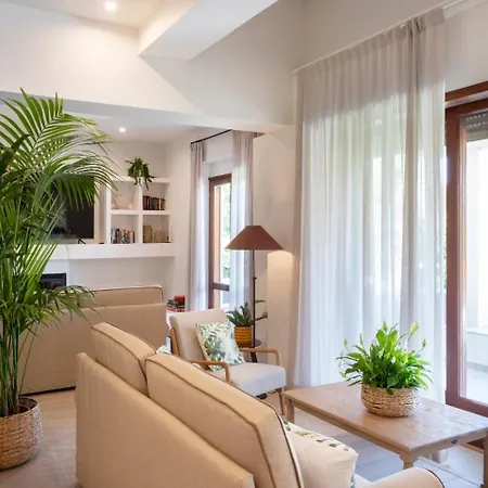 Italia Villa *