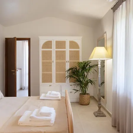 Italia Villa *