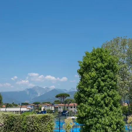 Italia Villa *
